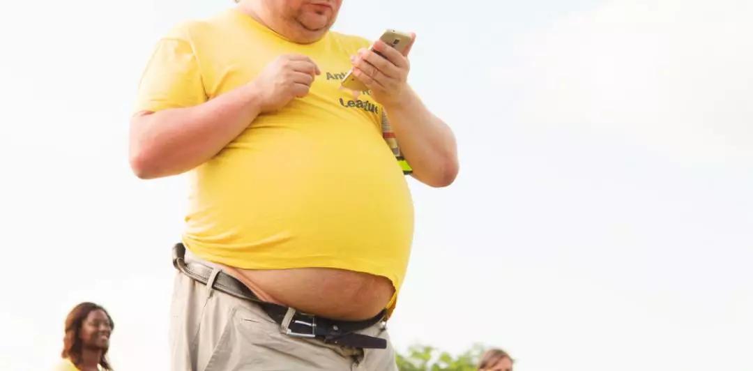肥胖的危害被“大大低估”，致癌风险比以往数据高出这么多