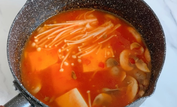 生酮小厨｜番茄蘑菇汤